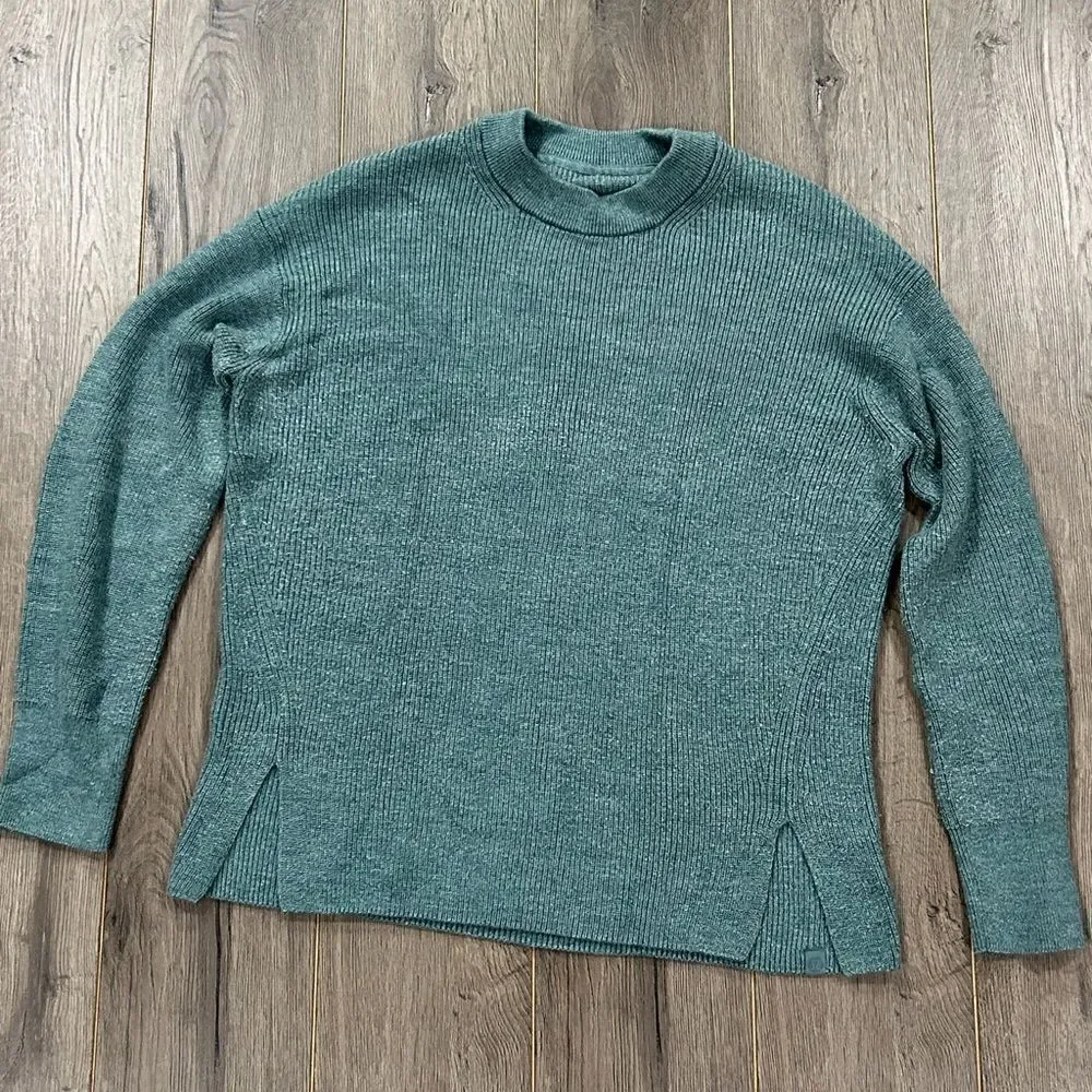 Lululemon Sweater sz Large